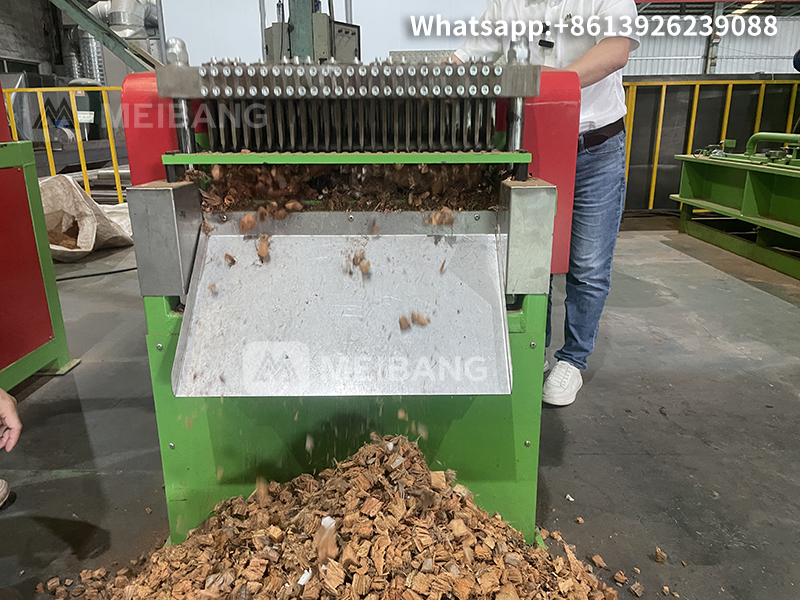 Coconut Cutting Machine