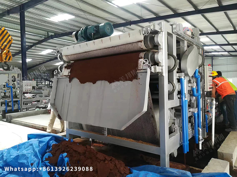 Indian coconut coir pressing and dehydration site